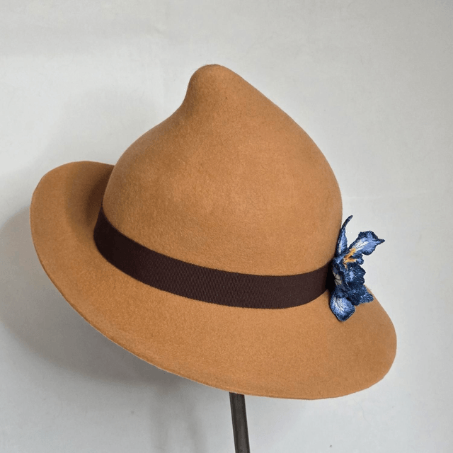 Chapeau Flower large avec fleur en broderie 3D