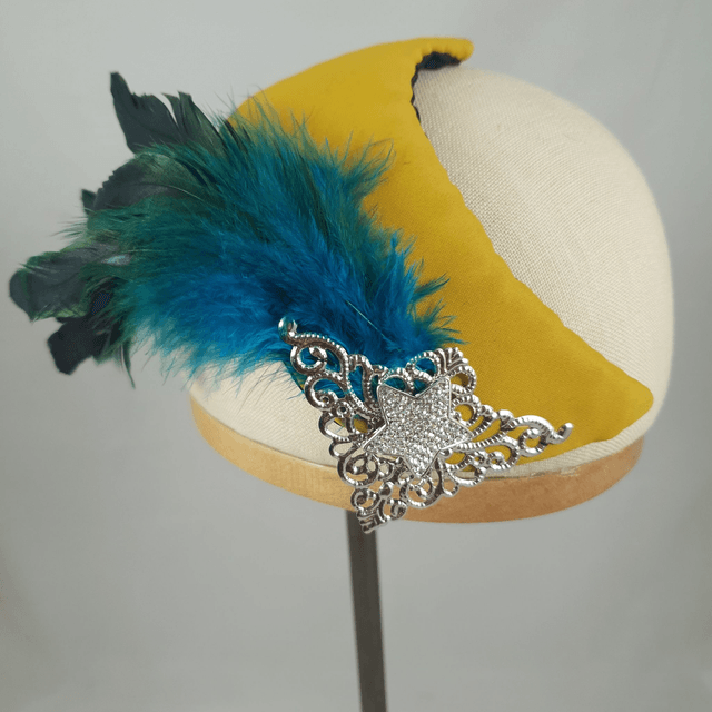 Fascinator demi-lune moutarde
