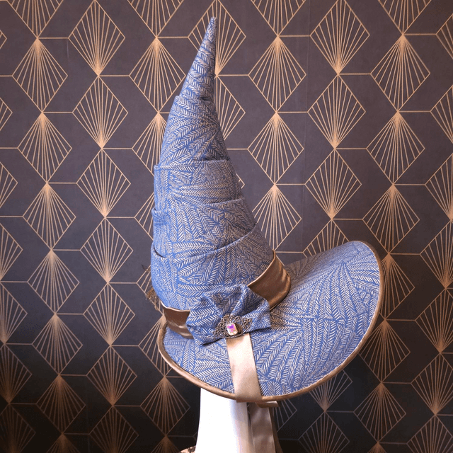Chapeau de sorcière bleu