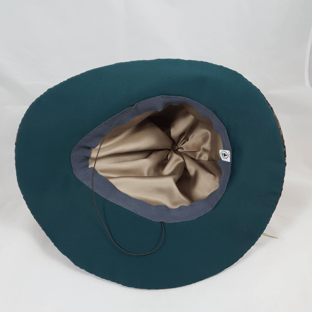 Chapeau Crâne jaune, vert et gris