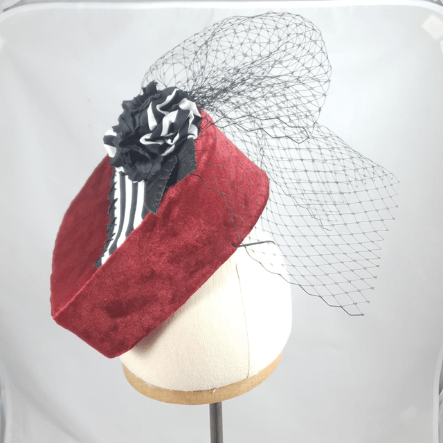 Pillbox reine de coeur