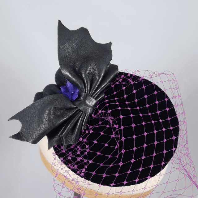 Fascinator rond chauve-souris