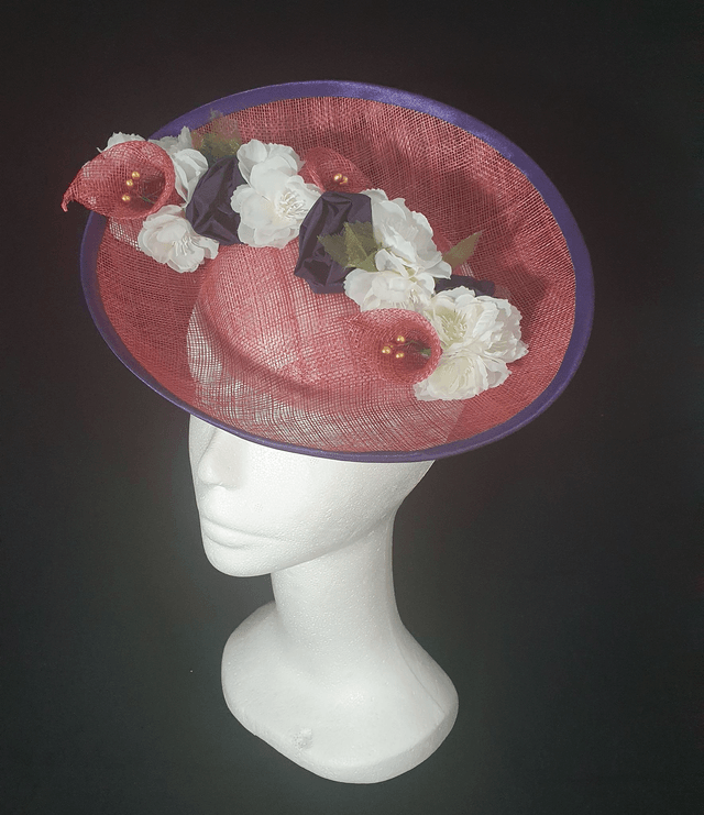 Saucière en sinamay rose fleurie
