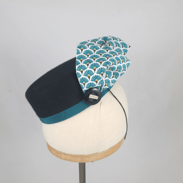 Petit calot noir et bleu