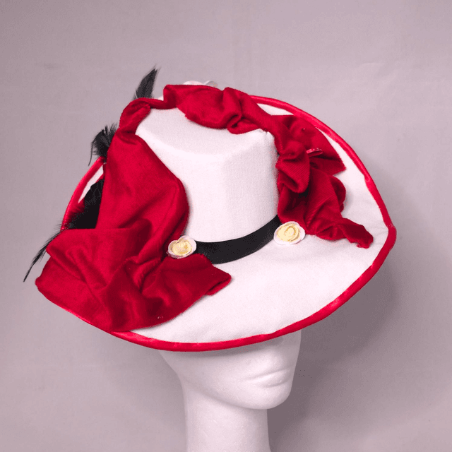 Midi Fedora en tissus rouge et blanc